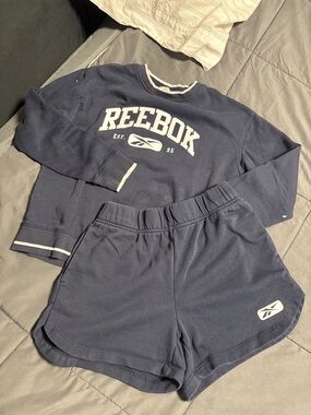 Reebok Crewneck Sweat Set